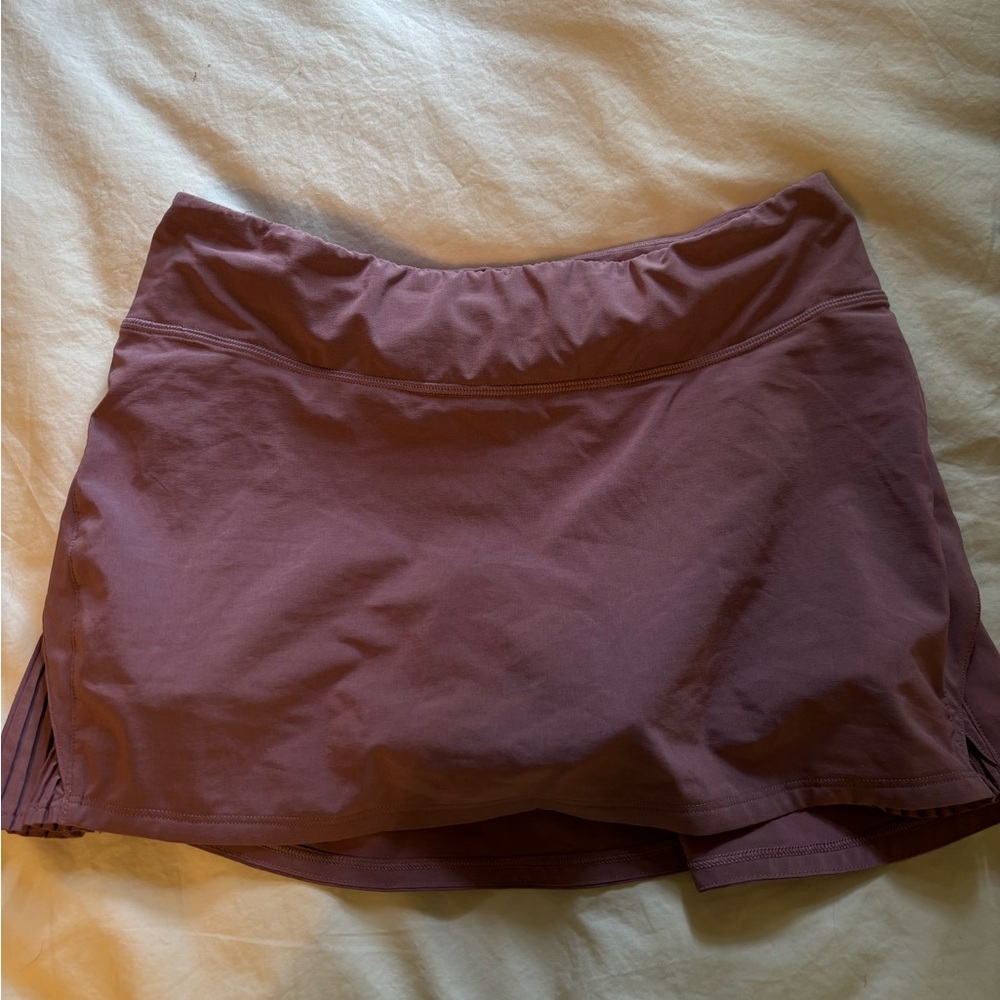 Lululemon size 4 purple skirt with ruffle on side
